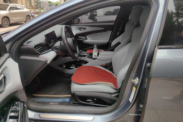 Used BYD Seal 2022 550 km Standard Range Rear-Wheel Drive Prestige Version Left Front Seat