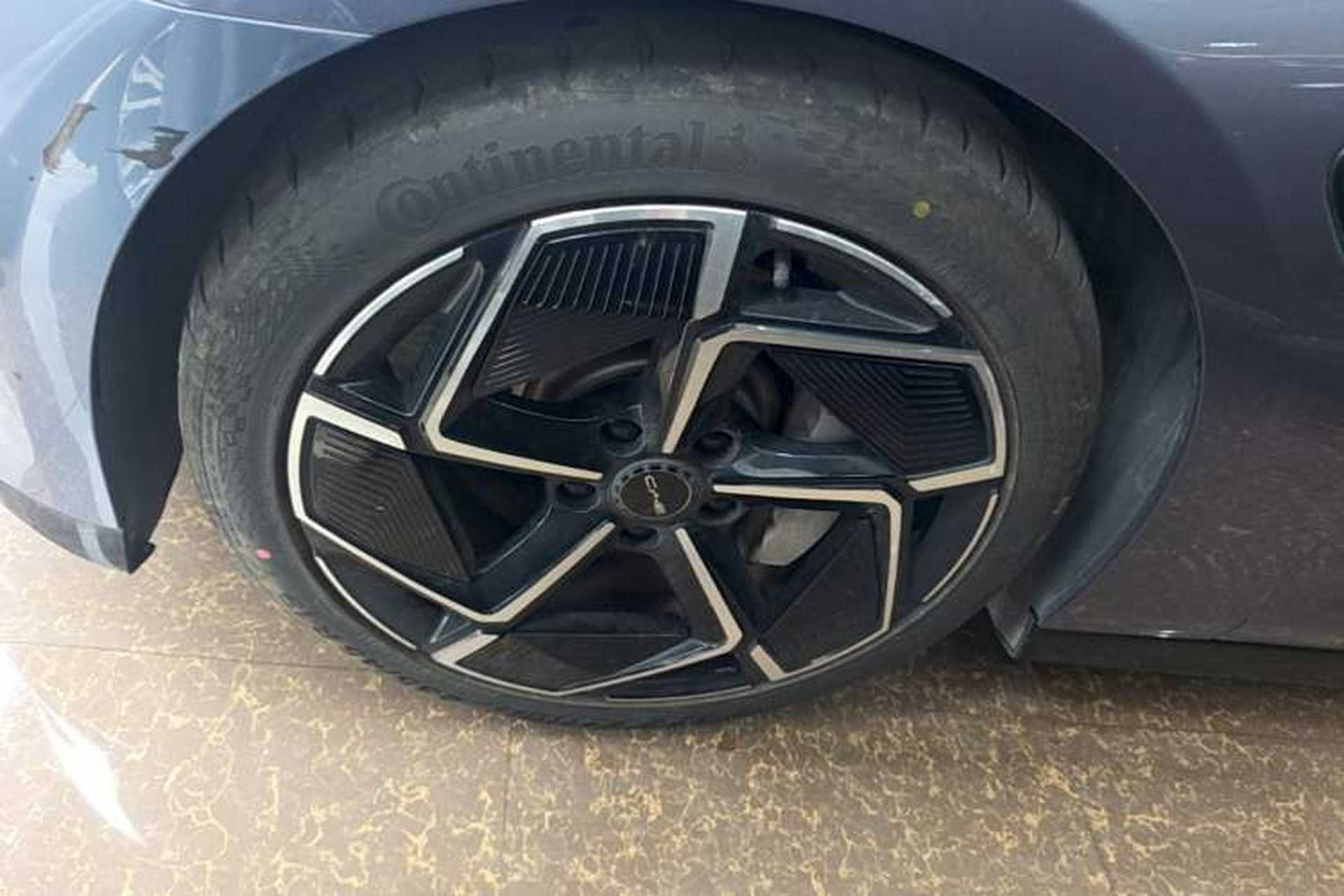 Used BYD Seal 2022 650 km All-Wheel-Drive Performance Version Left Front Wheel Hub