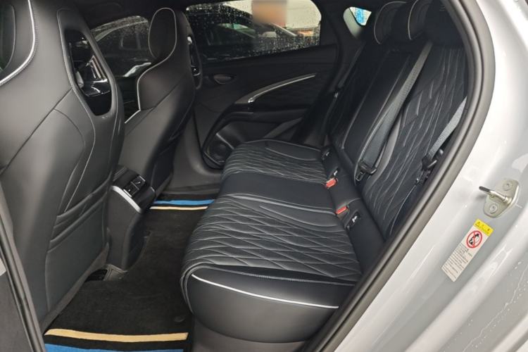 Used BYD Seal 2022 700 km Long-Range Rear-Wheel-Drive Version Left Rear Seat