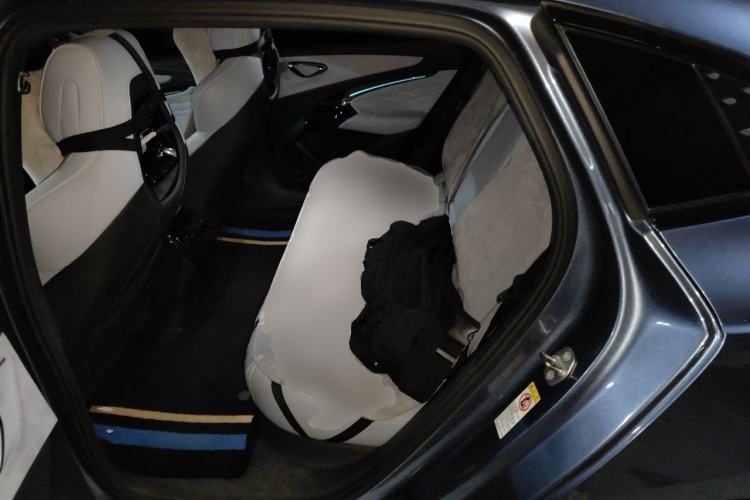 Used BYD Seal 2022 650 km All-Wheel-Drive Performance Version Left Rear Seat