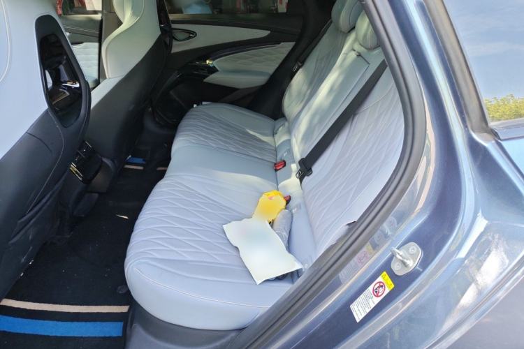 Used BYD Seal 2022 700 km Long-Range Rear-Wheel-Drive Version Left Rear Seat