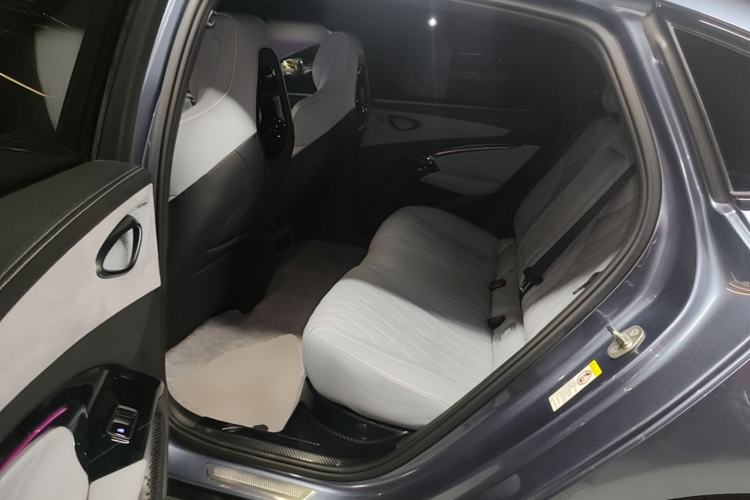 Used BYD Seal 2022 700 km Long-Range Rear-Wheel-Drive Version Left Rear Seat