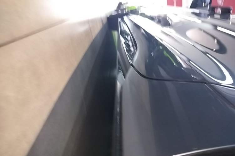 Used BYD Seal 2022 700 km Long-Range Rear-Wheel-Drive Version Left Side Sill