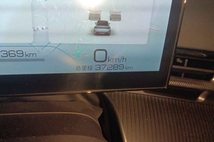 Used BYD Seal 2022 550 km Standard Range Rear-Wheel Drive Prestige Version Odometer Close Up