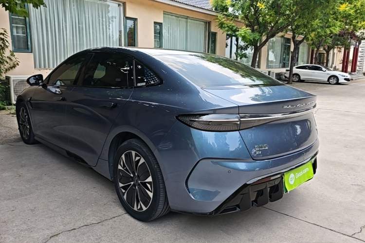 Used BYD Seal 2022 550 km Standard Range Rear-Wheel Drive Prestige Version Rear Left 45 Deg