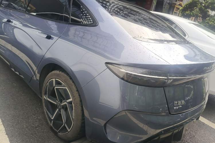 Used BYD Seal 2022 700 km Long-Range Rear-Wheel-Drive Version Rear Left 45 Deg