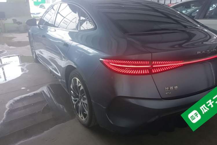 Used BYD Seal 2022 550 km Standard Range Rear-Wheel Drive Prestige Version Rear Left 45 Deg