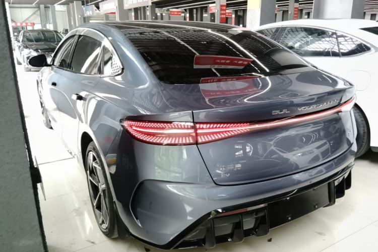 Used BYD Seal 2022 700 km Long-Range Rear-Wheel-Drive Version Rear Left 45 Deg