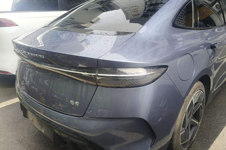 Used BYD Seal 2022 700 km Long-Range Rear-Wheel-Drive Version Rear Right 45 Deg