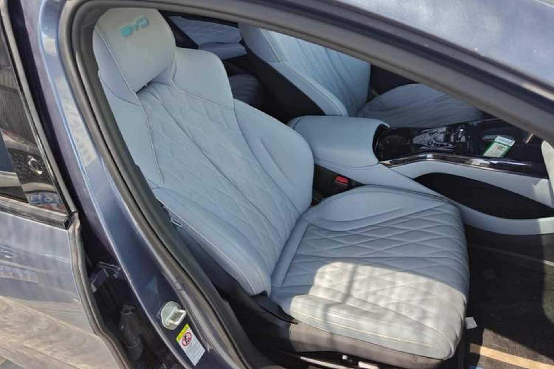 Used BYD Seal 2022 550 km Standard Range Rear-Wheel Drive Prestige Version Right Front Seat