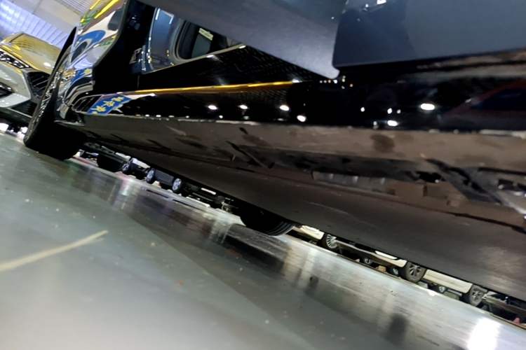 Used BYD Seal 2022 550 km Standard Range Rear-Wheel Drive Prestige Version Right Side Sill