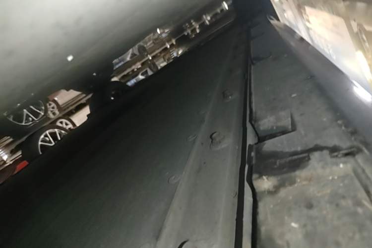 Used BYD Seal 2022 550 km Standard Range Rear-Wheel Drive Prestige Version Right Side Sill