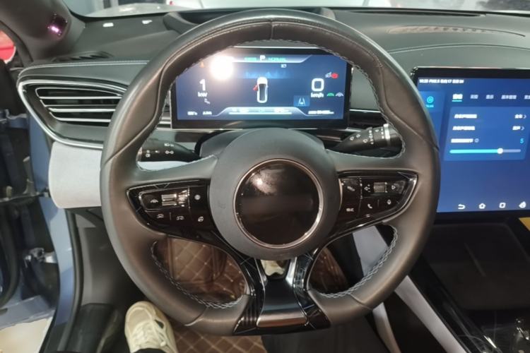 Used BYD Seal 2022 700 km Long-Range Rear-Wheel-Drive Version Steering Wheel