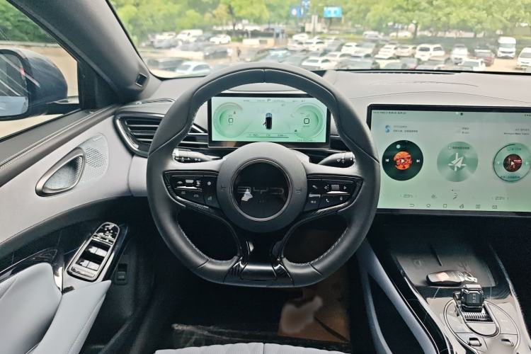 Used BYD Seal 2022 700 km Long-Range Rear-Wheel-Drive Version Steering Wheel