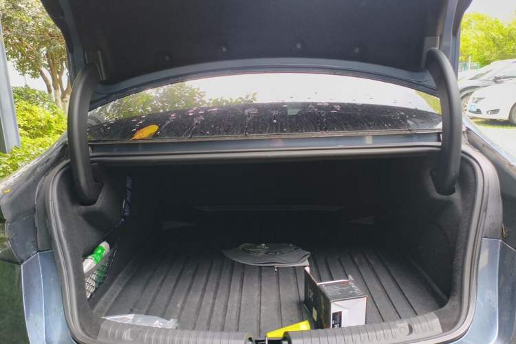 Used BYD Seal 2022 700 km Long-Range Rear-Wheel-Drive Version Trunk