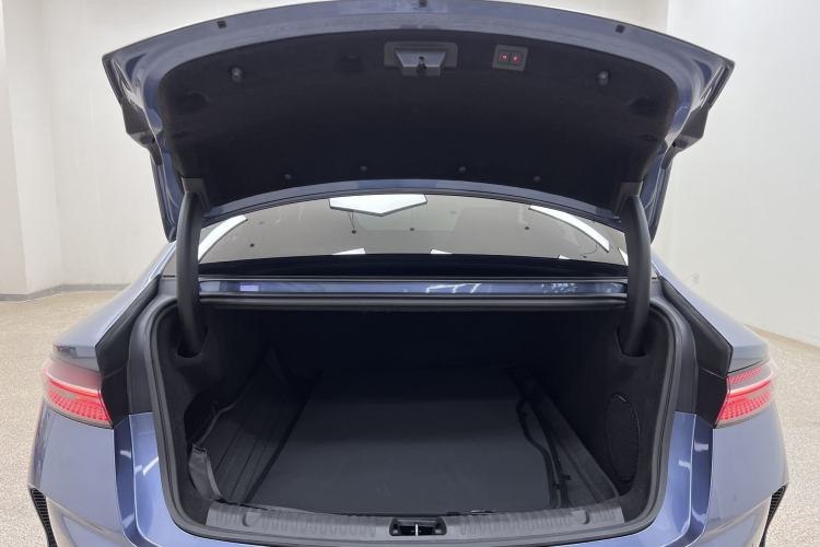 Used BYD Seal 2022 700 km Long-Range Rear-Wheel-Drive Version Trunk