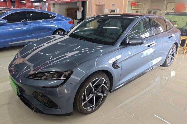 Used BYD Seal 2022 700 km Long-Range Rear-Wheel-Drive Version