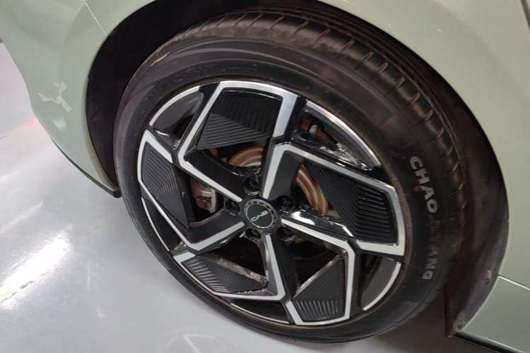 Used BYD Seal 2022 700 km Long-Range Rear-Wheel-Drive Version Exterior 5