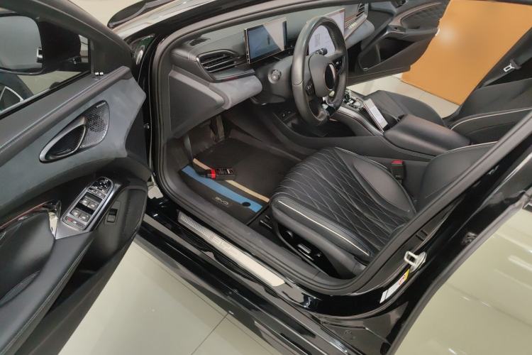 Used BYD Seal 2022 700 km Long-Range Rear-Wheel-Drive Version Interior 3