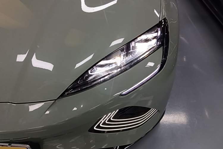 Used BYD Seal 2022 700 km Long-Range Rear-Wheel-Drive Version Left Front Headlight
