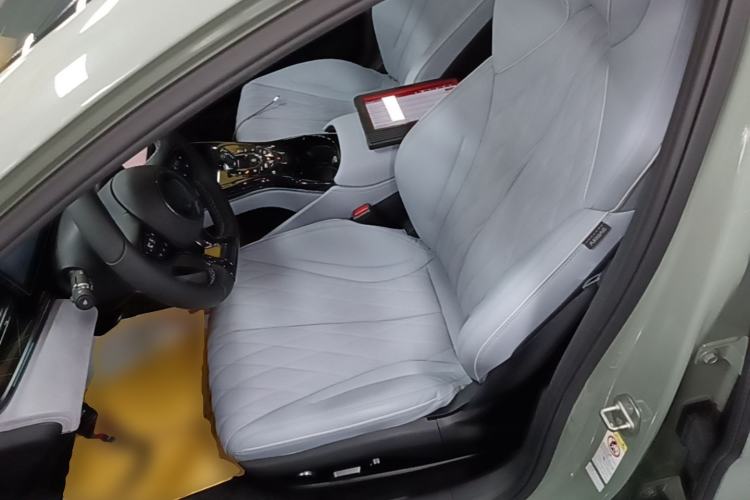 Used BYD Seal 2022 700 km Long-Range Rear-Wheel-Drive Version Left Front Seat