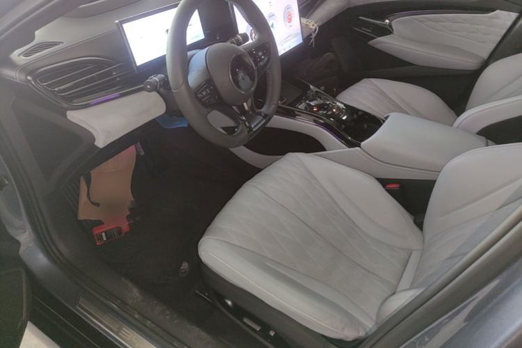 Used BYD Seal 2022 700 km Long-Range Rear-Wheel-Drive Version Left Front Seat
