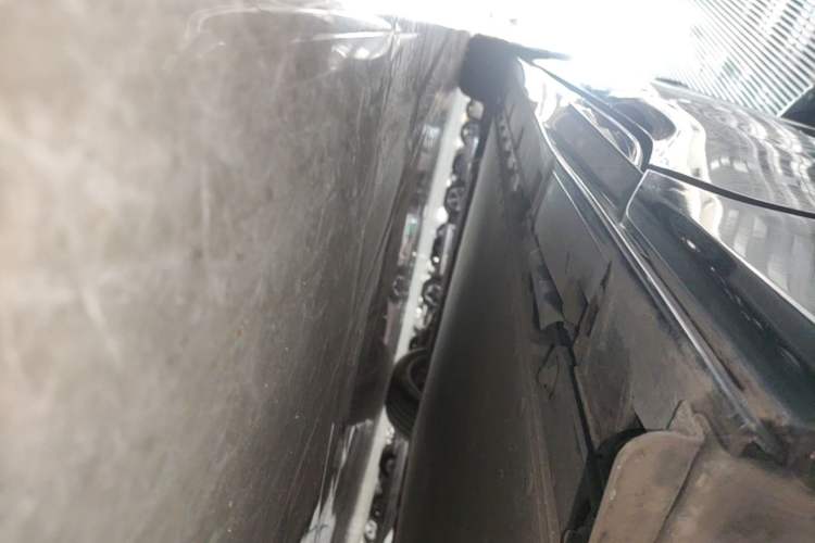 Used BYD Seal 2022 700 km Long-Range Rear-Wheel-Drive Version Left Side Sill