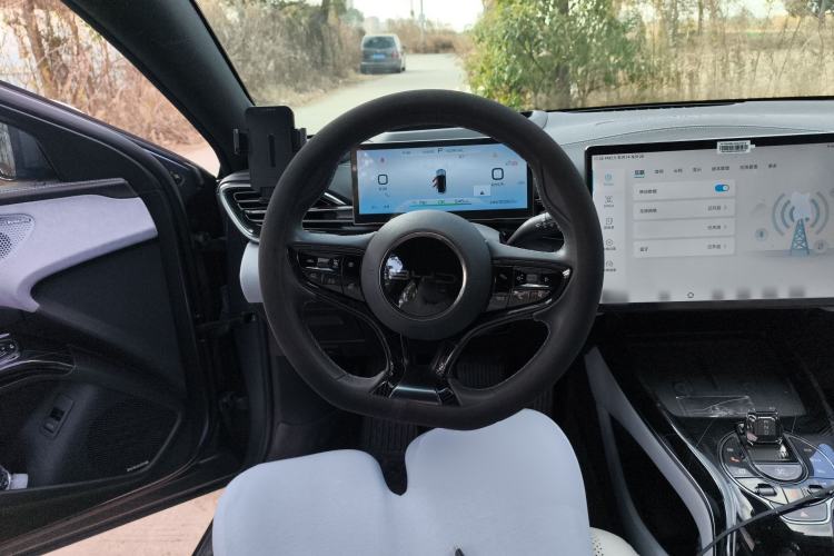 Used BYD Seal 2022 700 km Long-Range Rear-Wheel-Drive Version Steering Wheel