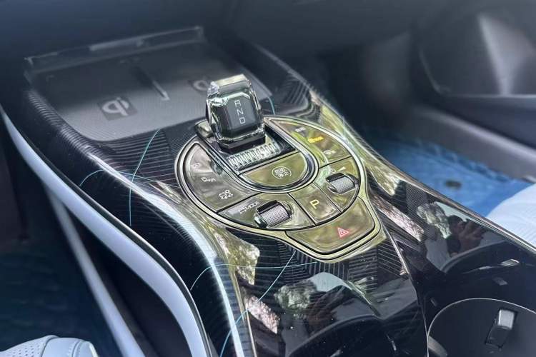 Used BYD Seal 2022 700 km Long-Range Rear-Wheel-Drive Version Interior 5