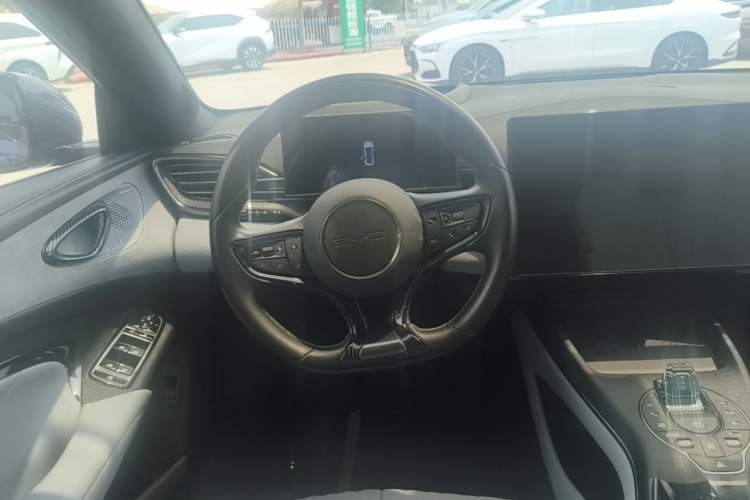 Used BYD Seal 2022 700 km Long-Range Rear-Wheel-Drive Version Steering Wheel