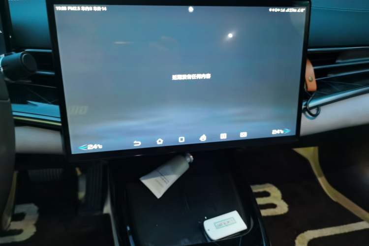 Used BYD Seal 2022 700 km Long-Range Rear-Wheel-Drive Version Audio And AC Panel