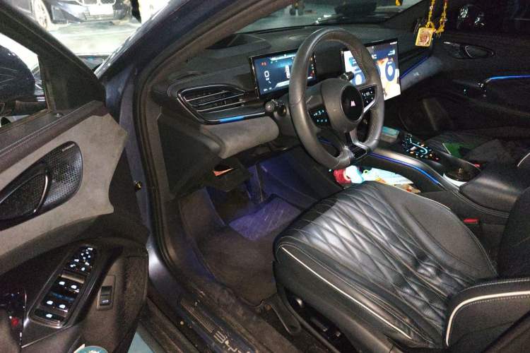 Used BYD Seal 2022 700 km Long-Range Rear-Wheel-Drive Version Driver Seat
