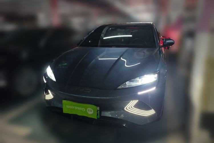 Used BYD Seal 2022 700 km Long-Range Rear-Wheel-Drive Version Front