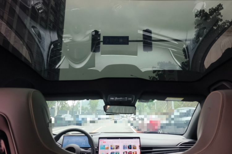 Used BYD Seal 2022 650 km All-Wheel-Drive Performance Version Headliner