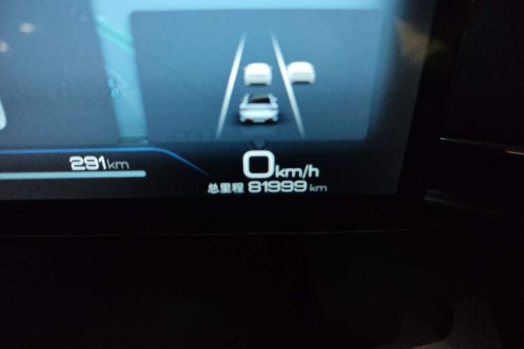 Used BYD Seal 2022 700 km Long-Range Rear-Wheel-Drive Version Odometer Close Up