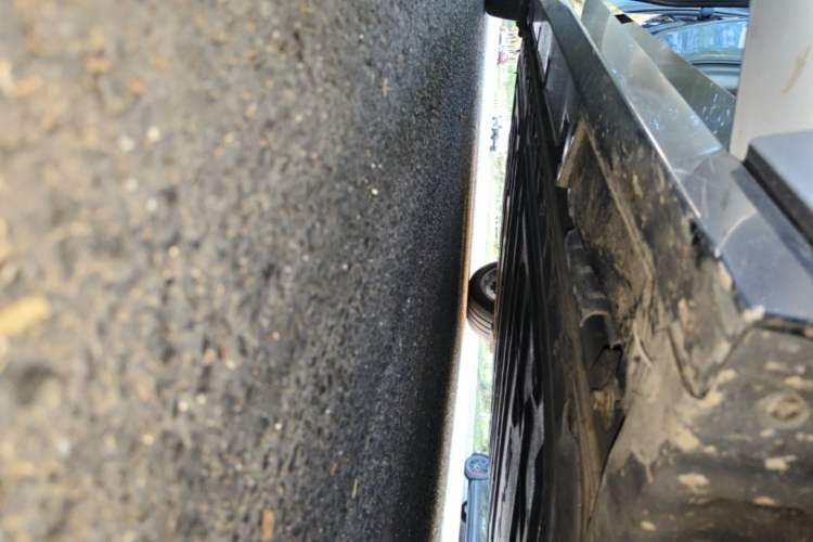 Used BYD Seal 2022 650 km All-Wheel-Drive Performance Version Right Side Sill