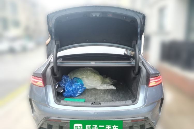 Used BYD Seal 2022 700 km Long-Range Rear-Wheel-Drive Version Trunk