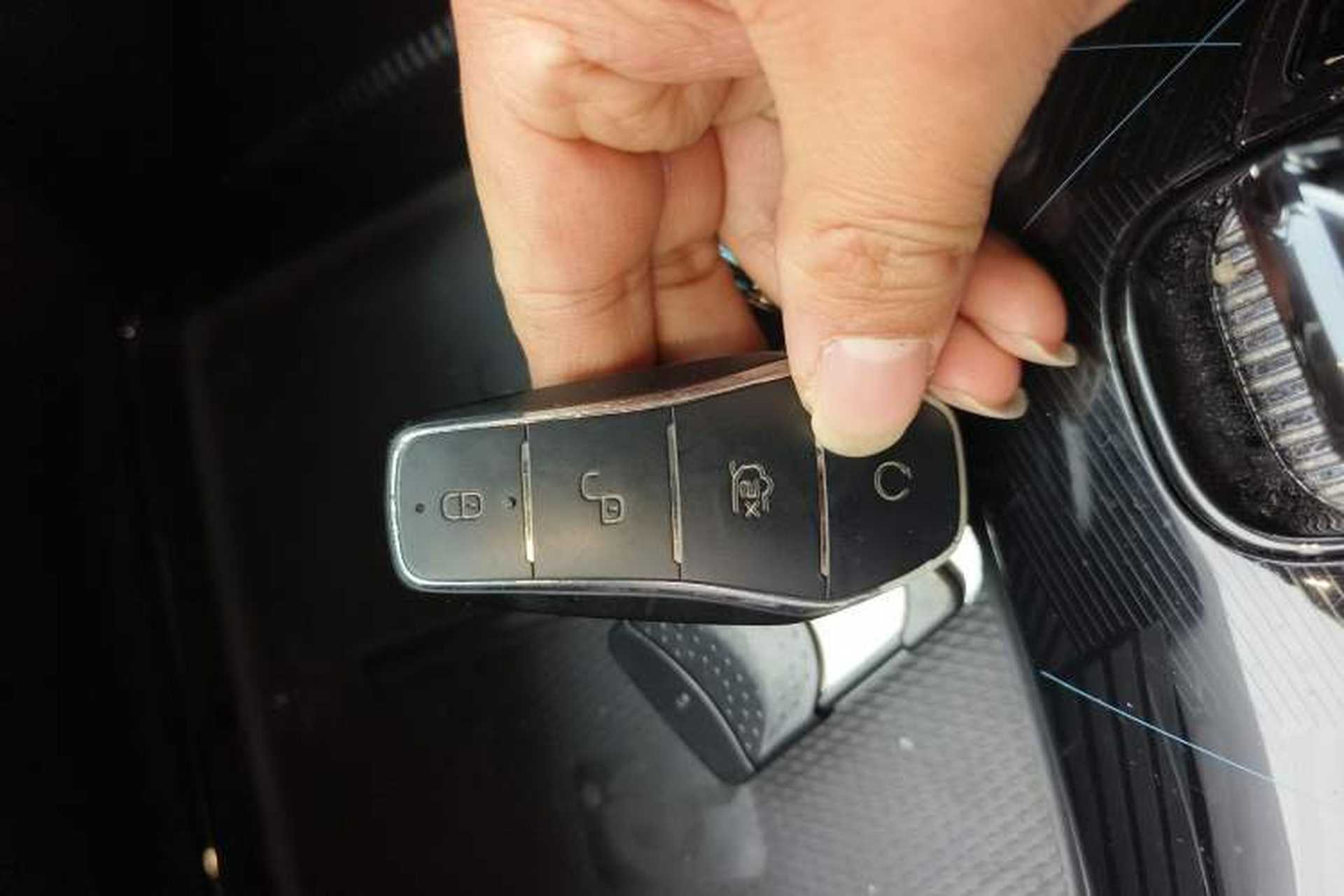 Used BYD Seal 2022 650 km All-Wheel-Drive Performance Version Vehicle Key
