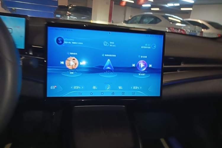 Used BYD Seal 2022 700 km Long-Range Rear-Wheel-Drive Version Audio And AC Panel