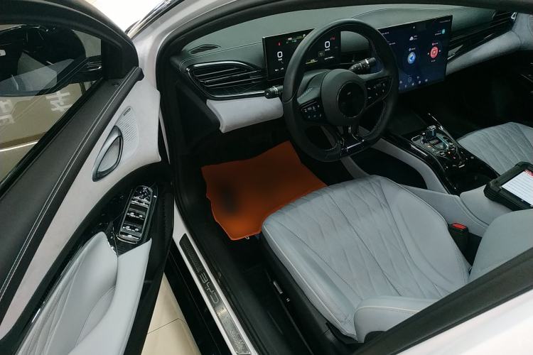Used BYD Seal 2022 550 km Standard Range Rear-Wheel Drive Prestige Version Driver Seat