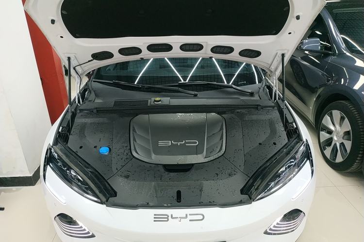 Used BYD Seal 2022 550 km Standard Range Rear-Wheel Drive Prestige Version Engine Bay