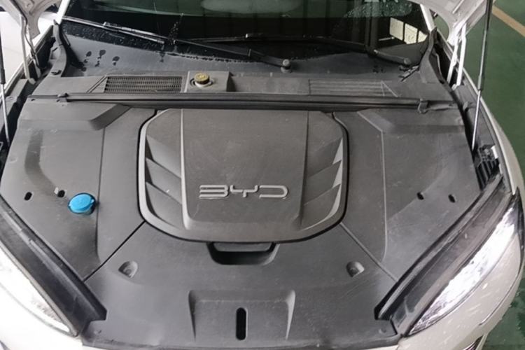 Used BYD Seal 2022 550 km Standard Range Rear-Wheel Drive Elite Version Engine Bay