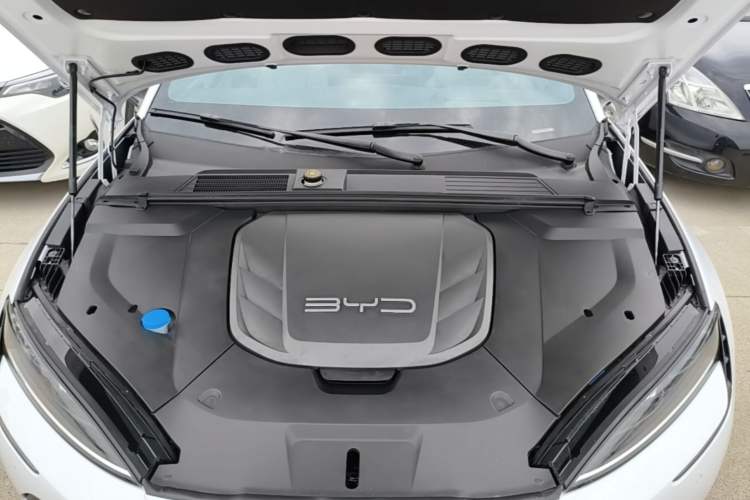 Used BYD Seal 2022 700 km Long-Range Rear-Wheel-Drive Version Engine Bay