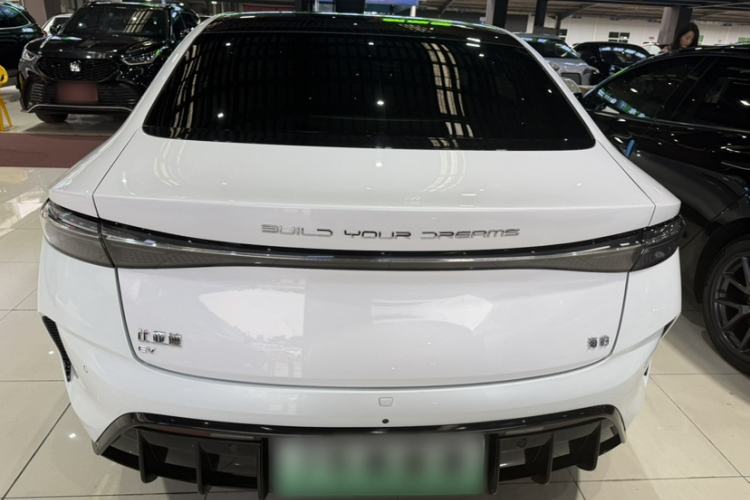 Used BYD Seal 2022 700 km Long-Range Rear-Wheel-Drive Version Exterior 4