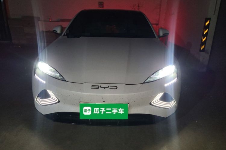 Used BYD Seal 2022 700 km Long-Range Rear-Wheel-Drive Version Front