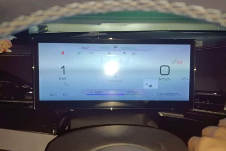 Used BYD Seal 2022 550 km Standard Range Rear-Wheel Drive Elite Version Instrument Cluster