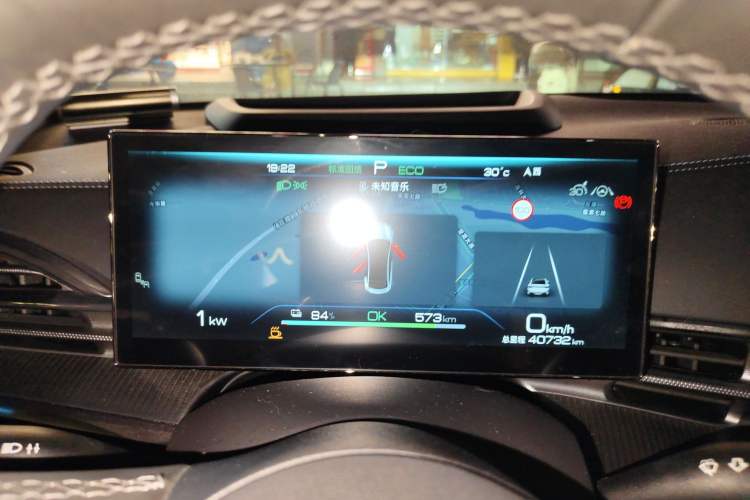 Used BYD Seal 2022 700 km Long-Range Rear-Wheel-Drive Version Instrument Cluster