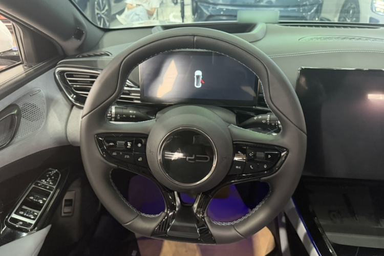 Used BYD Seal 2022 700 km Long-Range Rear-Wheel-Drive Version Interior 2