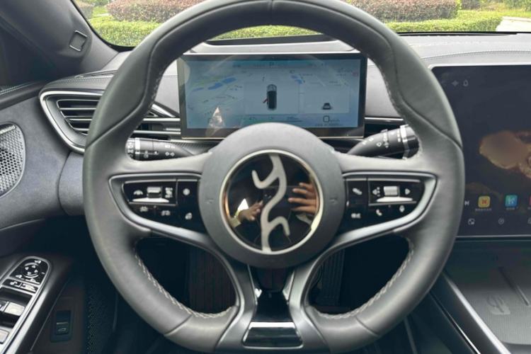 Used BYD Seal 2022 700 km Long-Range Rear-Wheel-Drive Version Interior 2