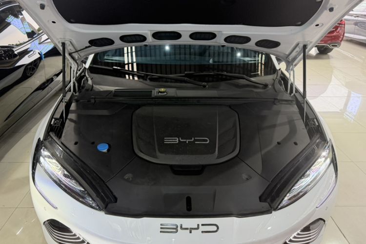 Used BYD Seal 2022 700 km Long-Range Rear-Wheel-Drive Version Interior 7